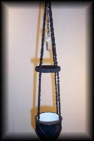 Small Black Plant Hanger