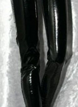 Super Low-Rise Vinyl Pants for 16" Robert Tonner Doll