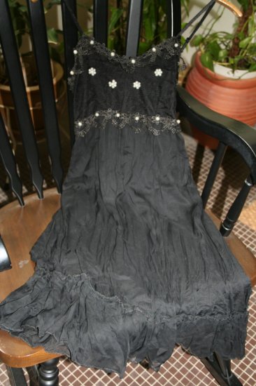 Dreams (Black) - ONLY 1 Piece