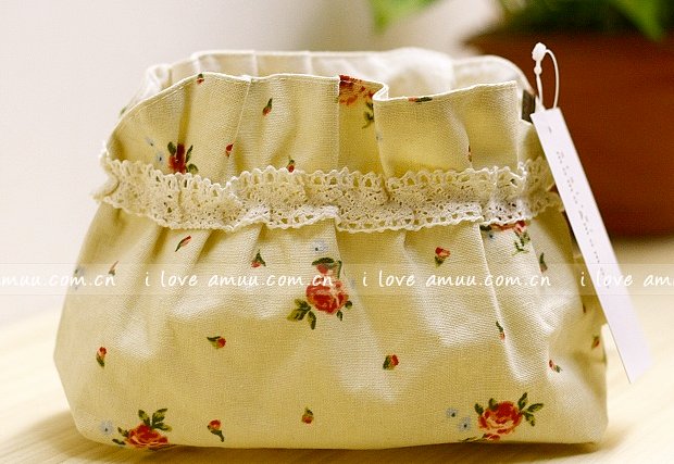 Sweet Zakka Style Cream Sweet Pink Red Roses Pattern Lace Cotton Pouch Small Bag