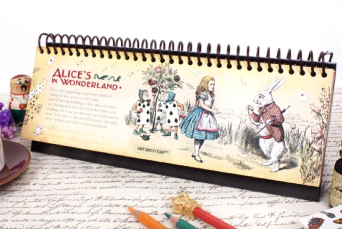 Alice In Wonderland Long Month Weekly Planner Diary