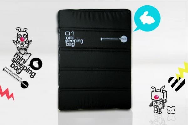 Furryrobo '01 MINI SLEEPING BAG' LIMITED EDITION AIR BAG (BLACK) (11"-13")