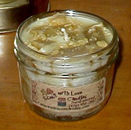 Hazelnut Coffee Laced with French Vanilla Cream Hand Poured Candle
