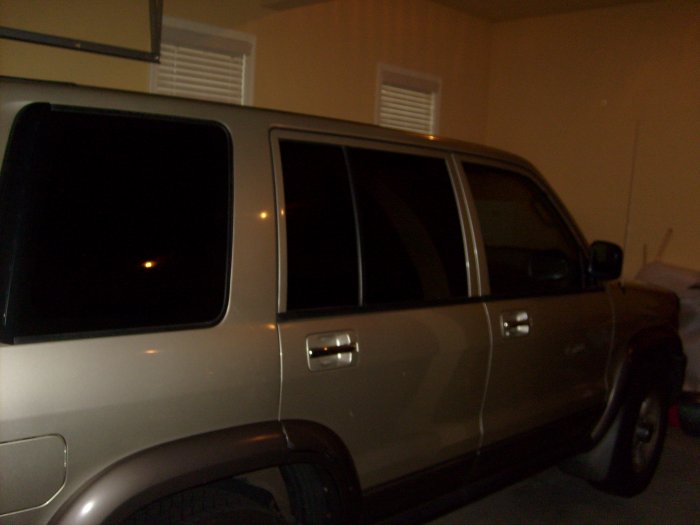 Isuzu Trooper