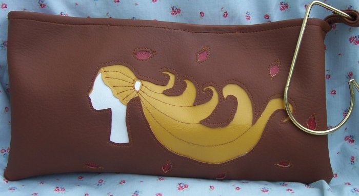 Modern Girls CLutch 2 With Heart Handle