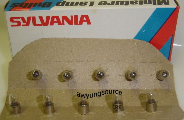 387 Sylvania Lamp Original 1.12W (.40A) 28V (10/Box)