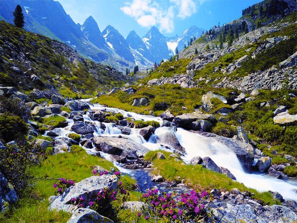 Austrian Mountains - 3,000 piece Ravensburger puzzle - for Ages 12+