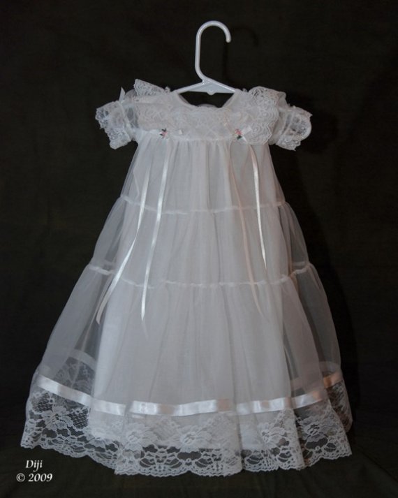 Lauren Handmade Christening Gown 6-9 Months