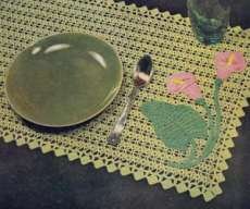 Table Doily in Applique Crochet