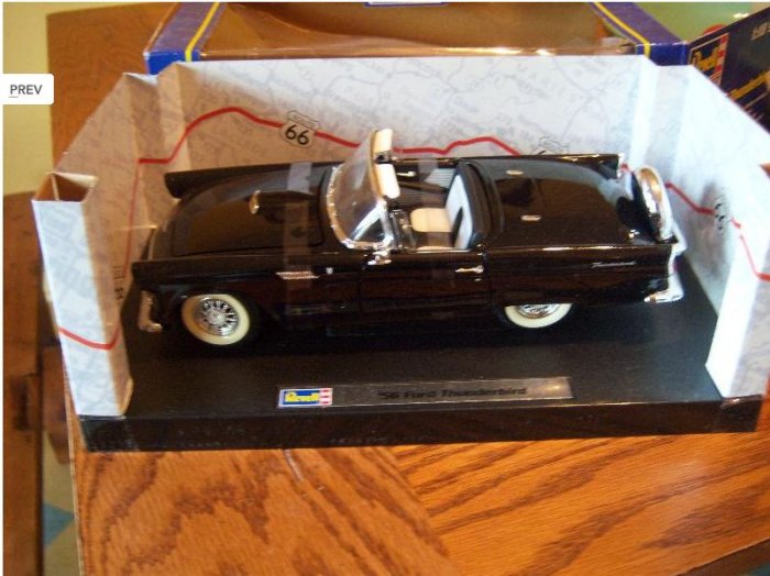 REVELL DIE-CAST '56 FORD THUNDERBIRD BLACK