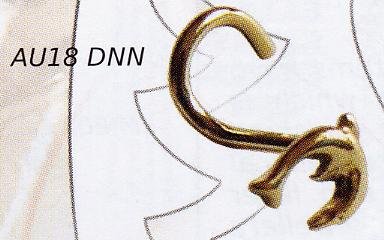 Dolphin Nostril Stud 18k Gold