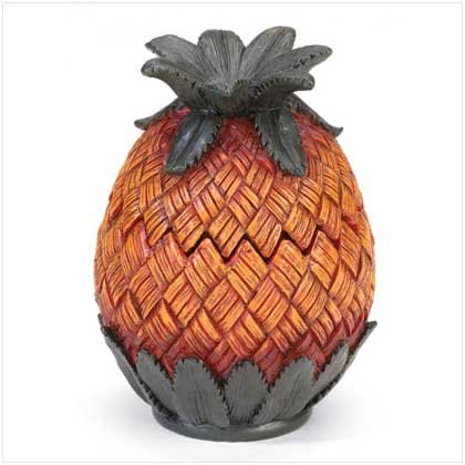 Pineapple Table Decor