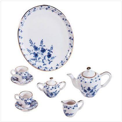 10 Piece Blue & White Ceramic Floral Tea Set