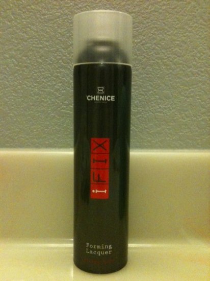 Chenice Forming Lacquer Strong Hold 10.17oz