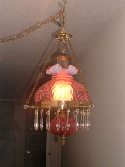 Fenton Cranberry Opalescent Daisy & Fern Hanging Lamp