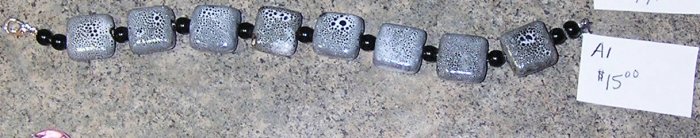 A1-White/Black Flecked Bracelet