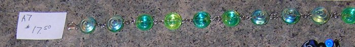 A7-Green Swirl Glass Beaded Iridescent Bracelet