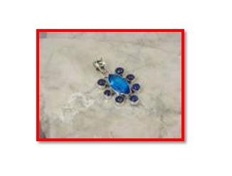 Blue topaz & lapis pendant in .925 silver