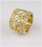 14KT GP simulated diamond ct flower motif ring, size 7 (fr-17)