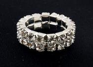 14K HWGE 7ct diamond simulated SWEET stretch ring, size 7-8 (fr-12)