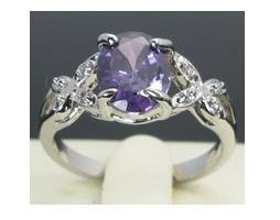 Natural 2.15ct amethyst diamond 10kt white gold ring, size 8 (gr-5)