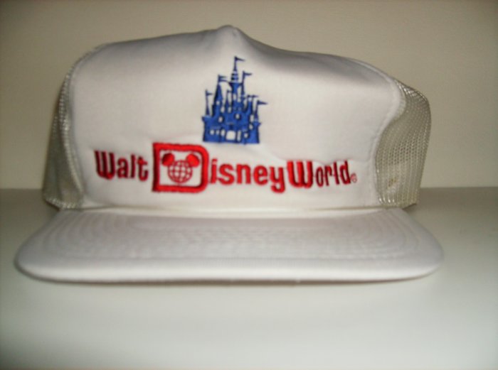 Vintage Walt DisneyWorld Trucker Cap.