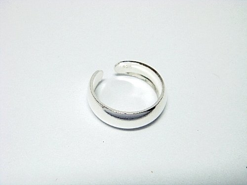 925 Sterling Silver Classy Rounded Band Adjustable Toe Ring