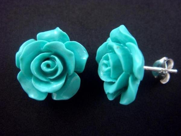 925 Sterling Silver Flower Blue Coral Stud Earrings Set