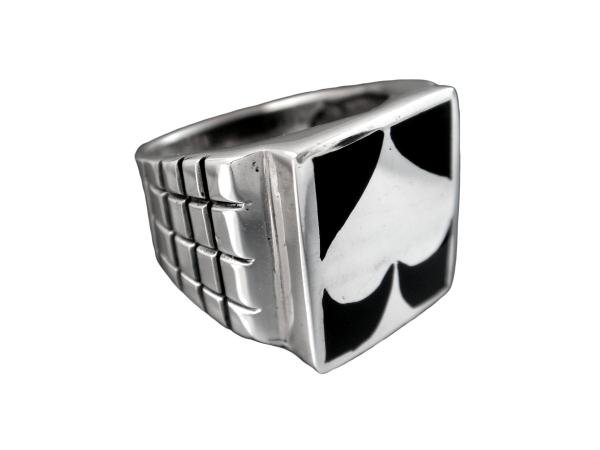 925 Sterling Silver Man's Spade Motif Card Game Ring 14gr