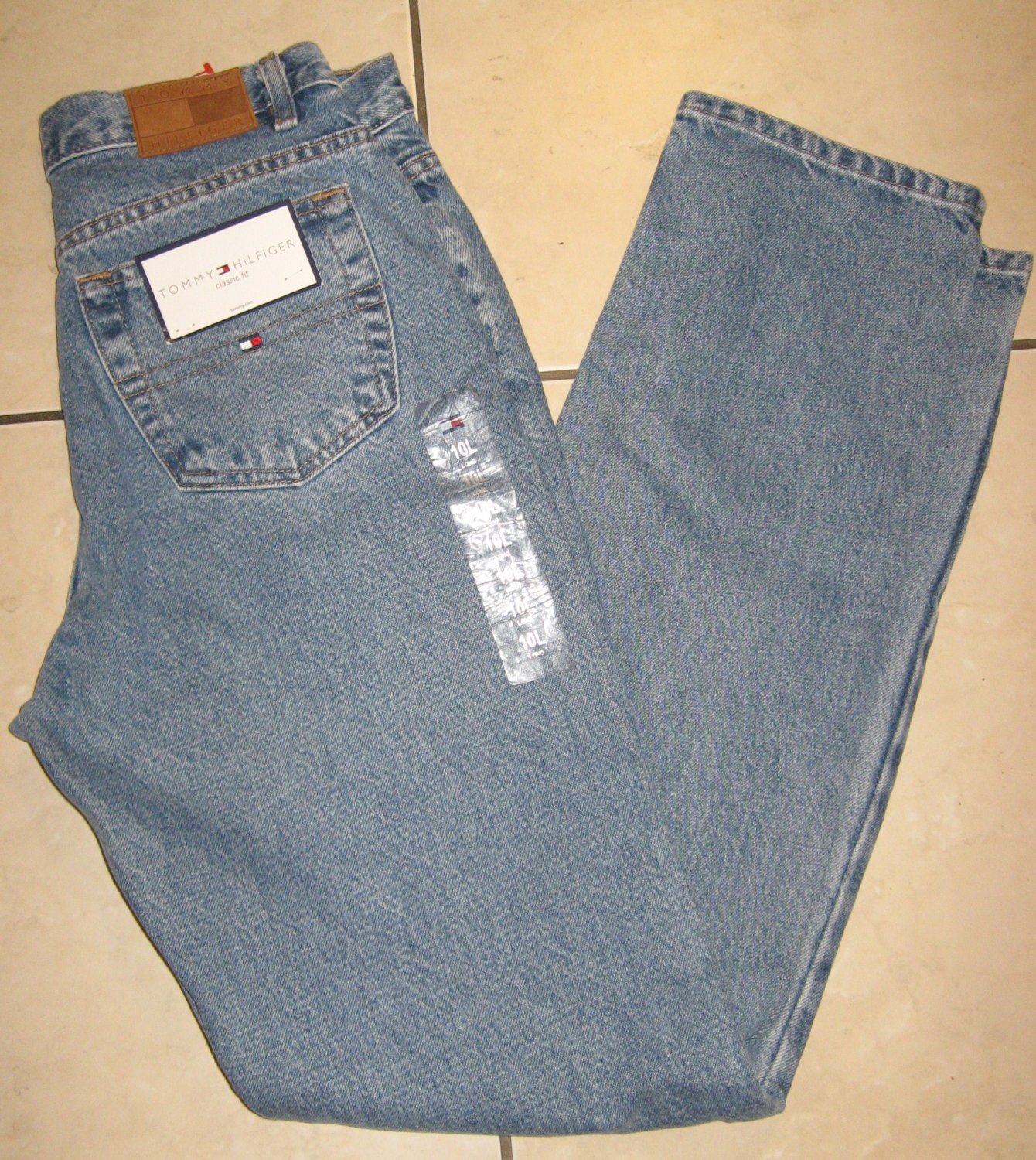 Tommy Hilfiger 10 L jeans classic fit NWT