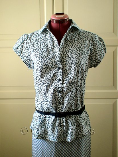 White Blue Floral Belted Women's Shirt Size L (was $19)