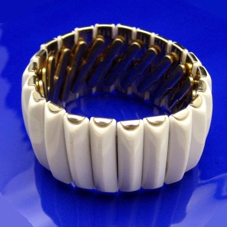 Vintage Chunky Wide Expansion Bracelet White Plastic Modernist