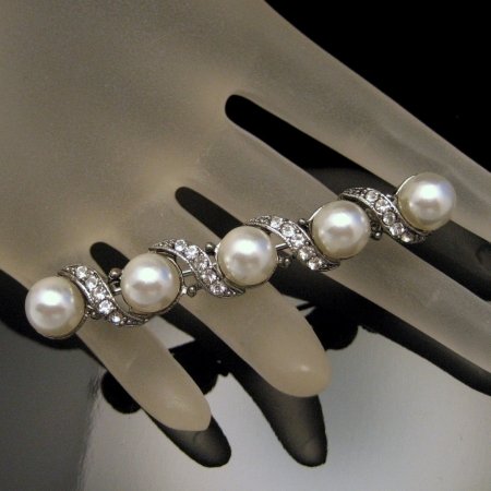 Vintage Bar Brooch Pin Silvertone Faux Pearls Rhinestones