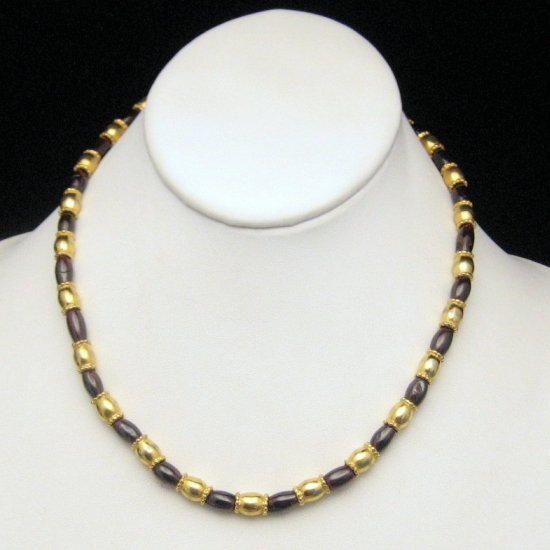 MMA 1992 WAG Long Necklace Lovely Garnet Goldtone Beads