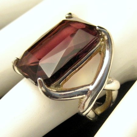 Vintage Cocktail Ring Glass Faux Amethyst Solitaire Sz 6