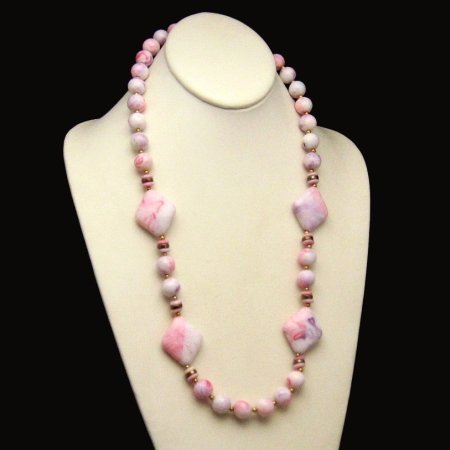 Vintage Chunky Long Necklace White Pink Red Purple Beads
