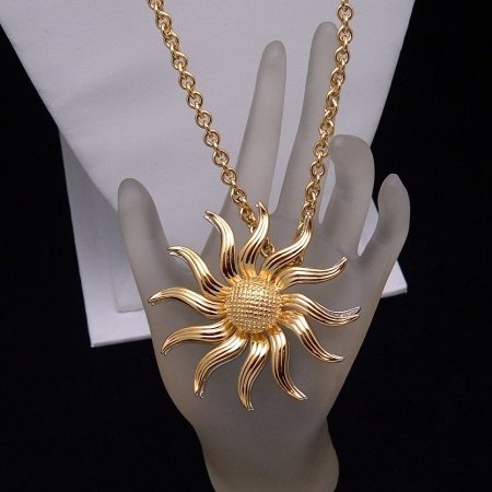 KJL KENNETH JAY LANE Necklace Brooch Pin Convertible Rhinestones Sunburst