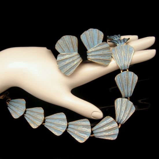 Vintage Necklace Earrings Set Blue Enamel Pretty Shells