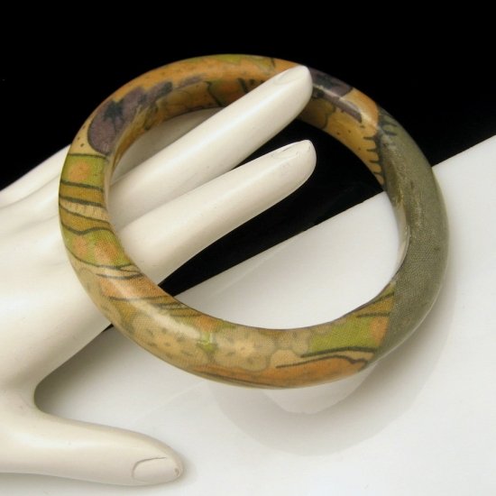 Vintage Olive Green Lacquered Fabric Cloth Bangle Bracelet Large 8 inch
