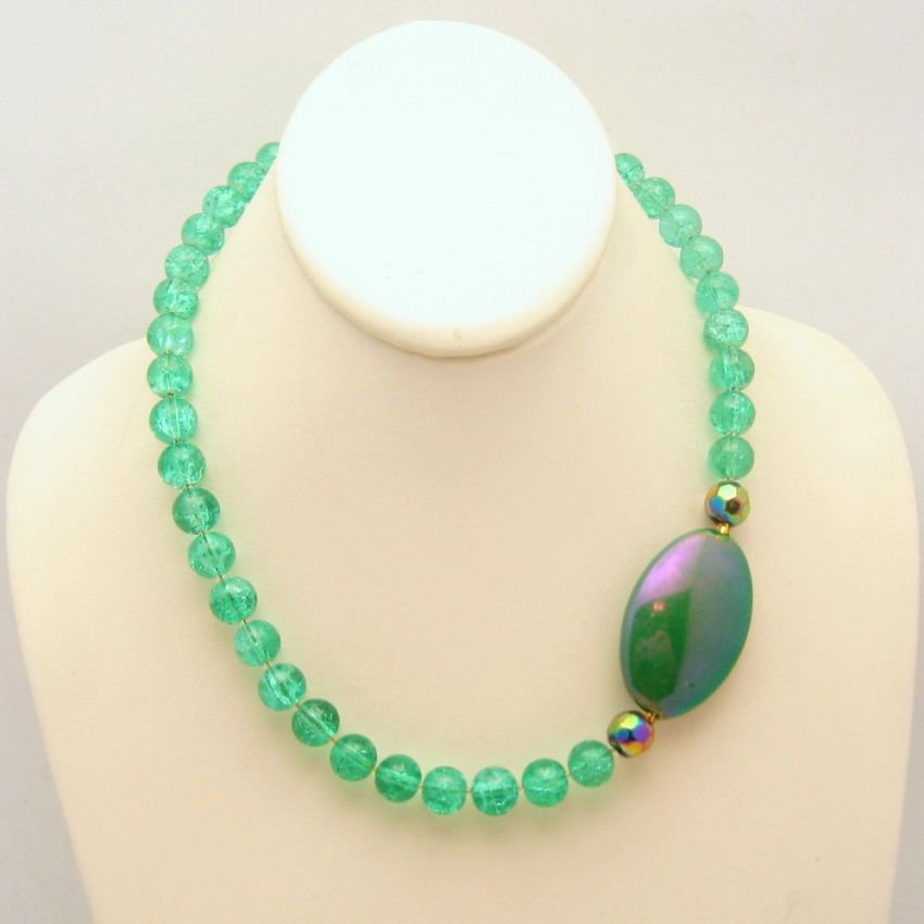 Vintage Carnival Art Glass Beads Necklace Mid Century Green Crackle Iridescent Pendant