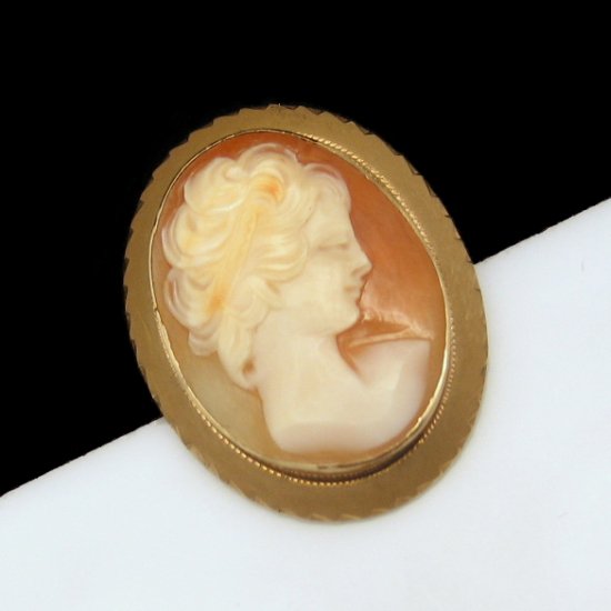 Vintage Shell Cameo Brooch Pin Pendant Mid Century Carved Gold Filled Fine Detail Beautiful