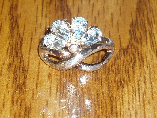 .925 Steling Silver 2.00 Carat Topaz Ring Size 7