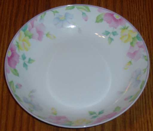 Mikasa Convent Garden Pattern 7.5 Inch Soup Bowl Floral
