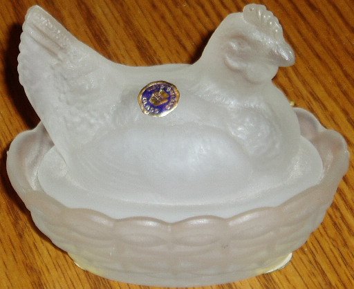 Westmoreland Glass Frosted Crystal Mini Hen on Nest