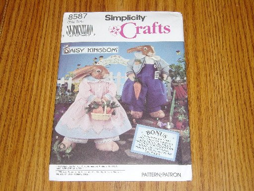 Uncut Simplicity Daisy Kingdom Bunny & Clothes Pattern