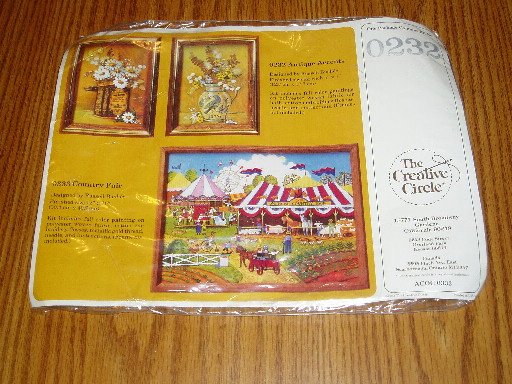 NIP Creative Circle Stamped Cross Stitch Kit Floral #0232
