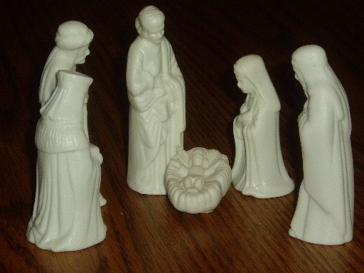 Six Piece Jade Nativity Set Holiday/Christmas Decor