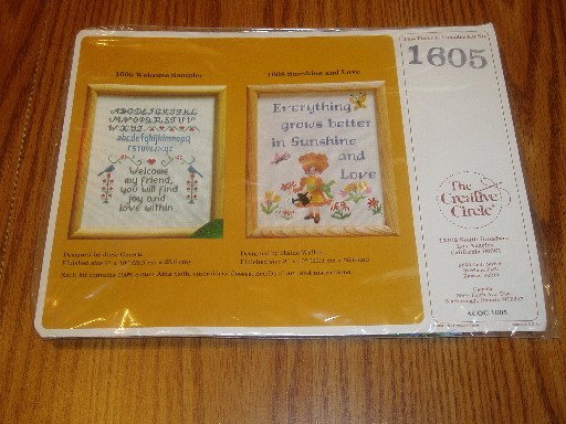 1981 The Creative Circle Cross Stitch Kit #1605 Sampler