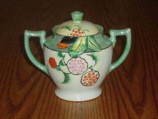 Green Pearlized Handpainted Floral Japanese Decorative Urn
