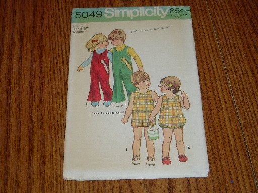 Vintage 1972 Uncut Simplicity Toddler Jumper Pattern